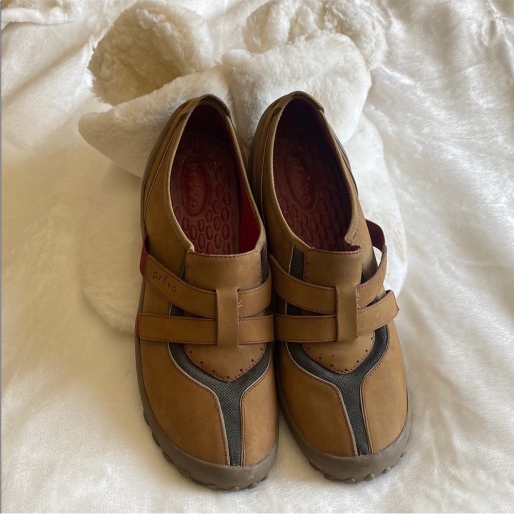 PIKOLINOS Men's Tan and Black Loafers